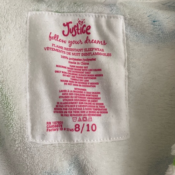 Size 8/10 girls Justice Robe - Picture 4 of 4